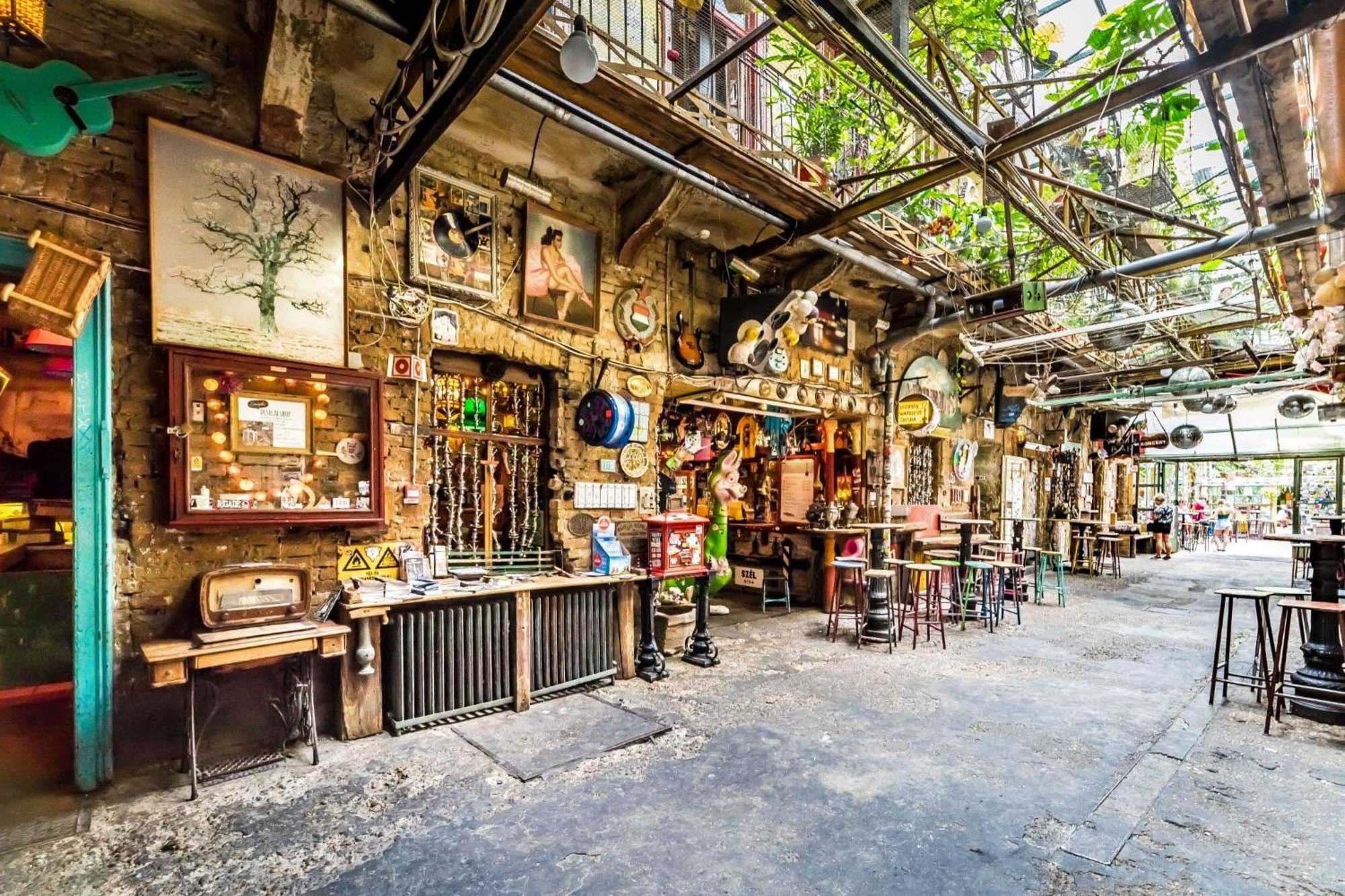 Casadeco Budapest Apt-Stunning New York Cafe View Екстериор снимка